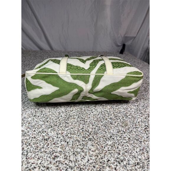 Vintage Coach Limited Edition Zebra Stripe Green & White Tote Bag - Picture 12 of 12